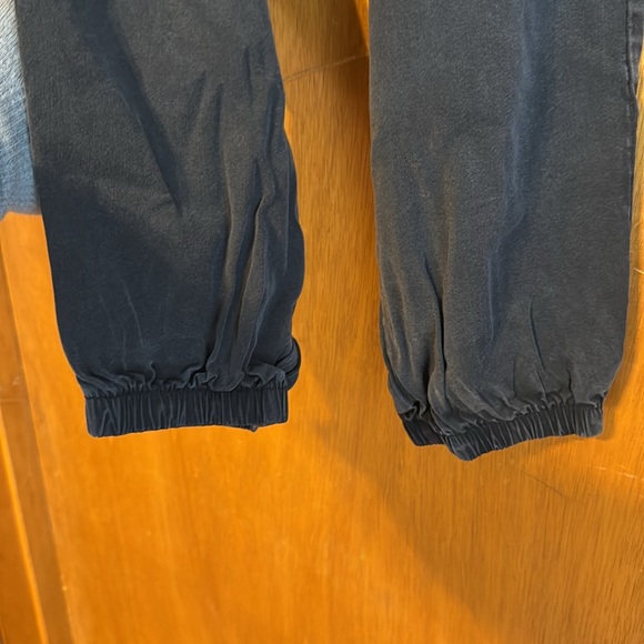 VS PINK Easy Joggers Lightweight Lounge Pants Black sz L - Picture 3 of 9